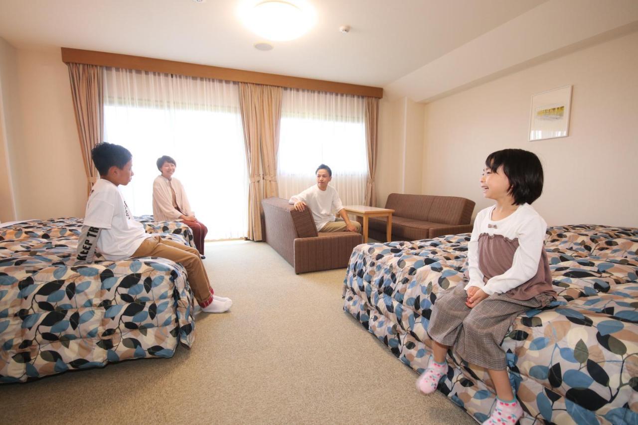 Hotel Familio Sadoaikawa מראה חיצוני תמונה