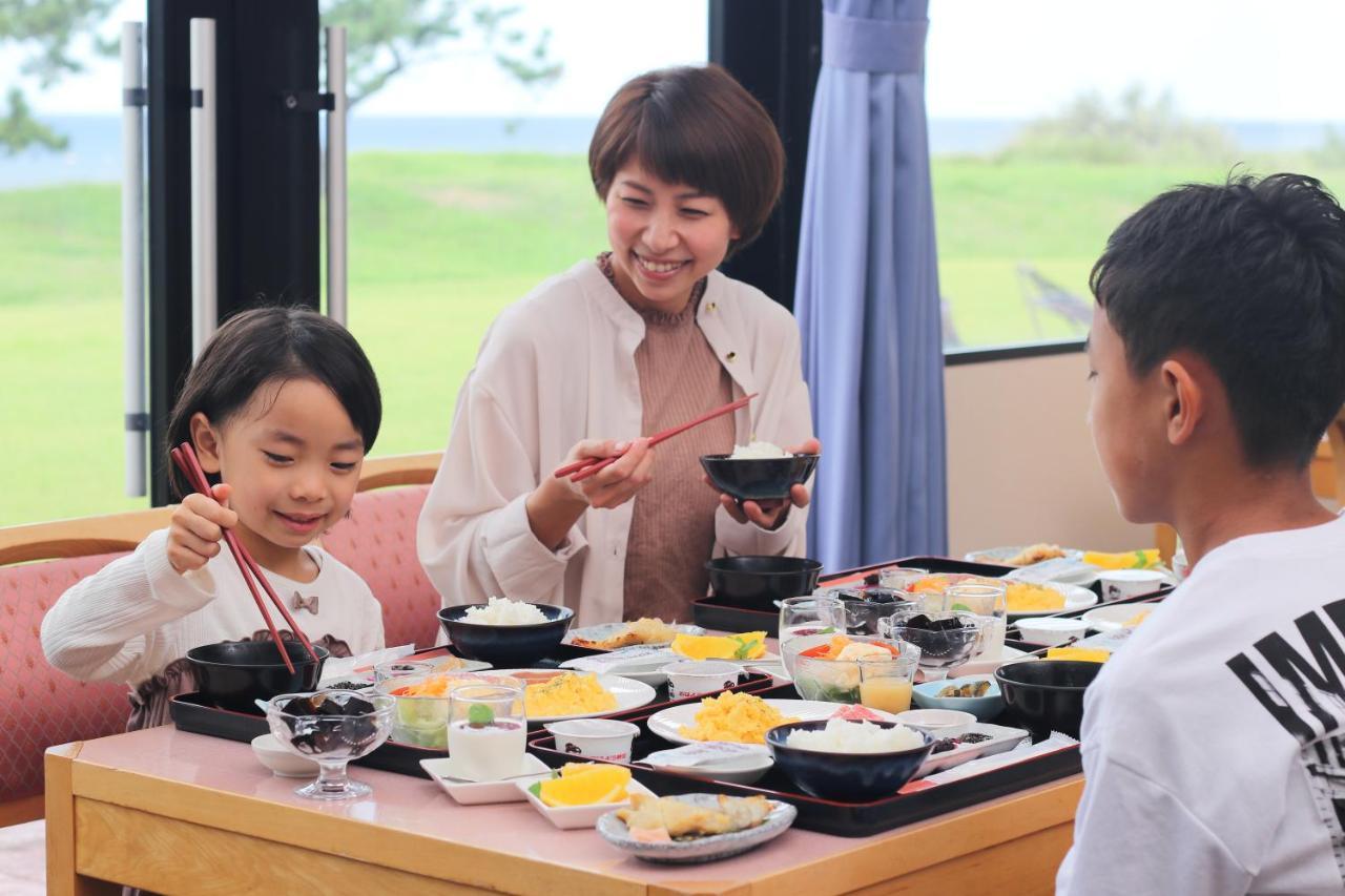 Hotel Familio Sadoaikawa מראה חיצוני תמונה